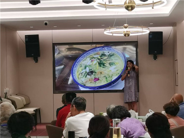 綿陽(yáng)中旅行假日旅行社舉行“什邡號.2025熊貓專(zhuān)列”旅游線(xiàn)路分享會(huì )